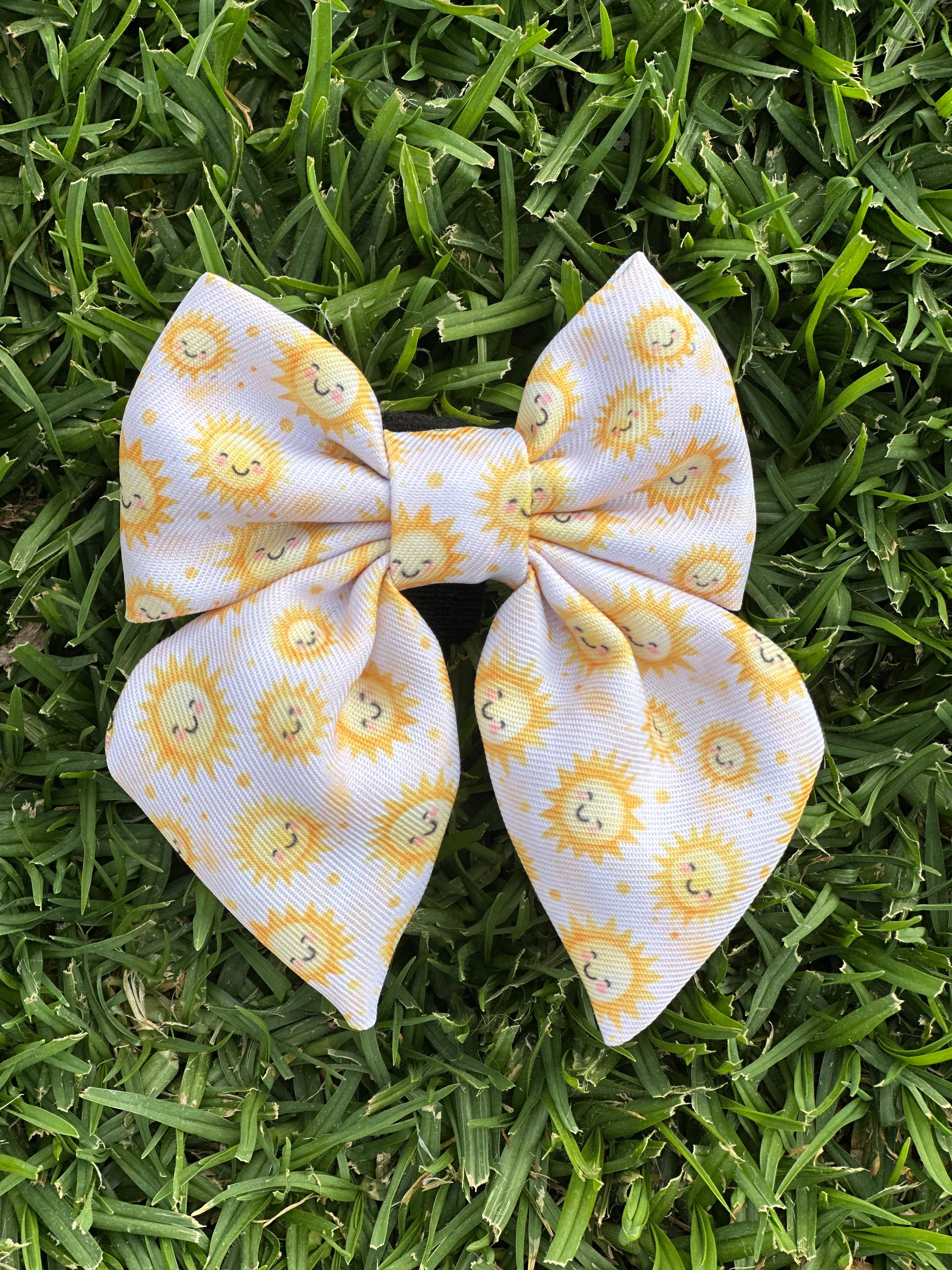 Hello Sunshine Sailor Bow