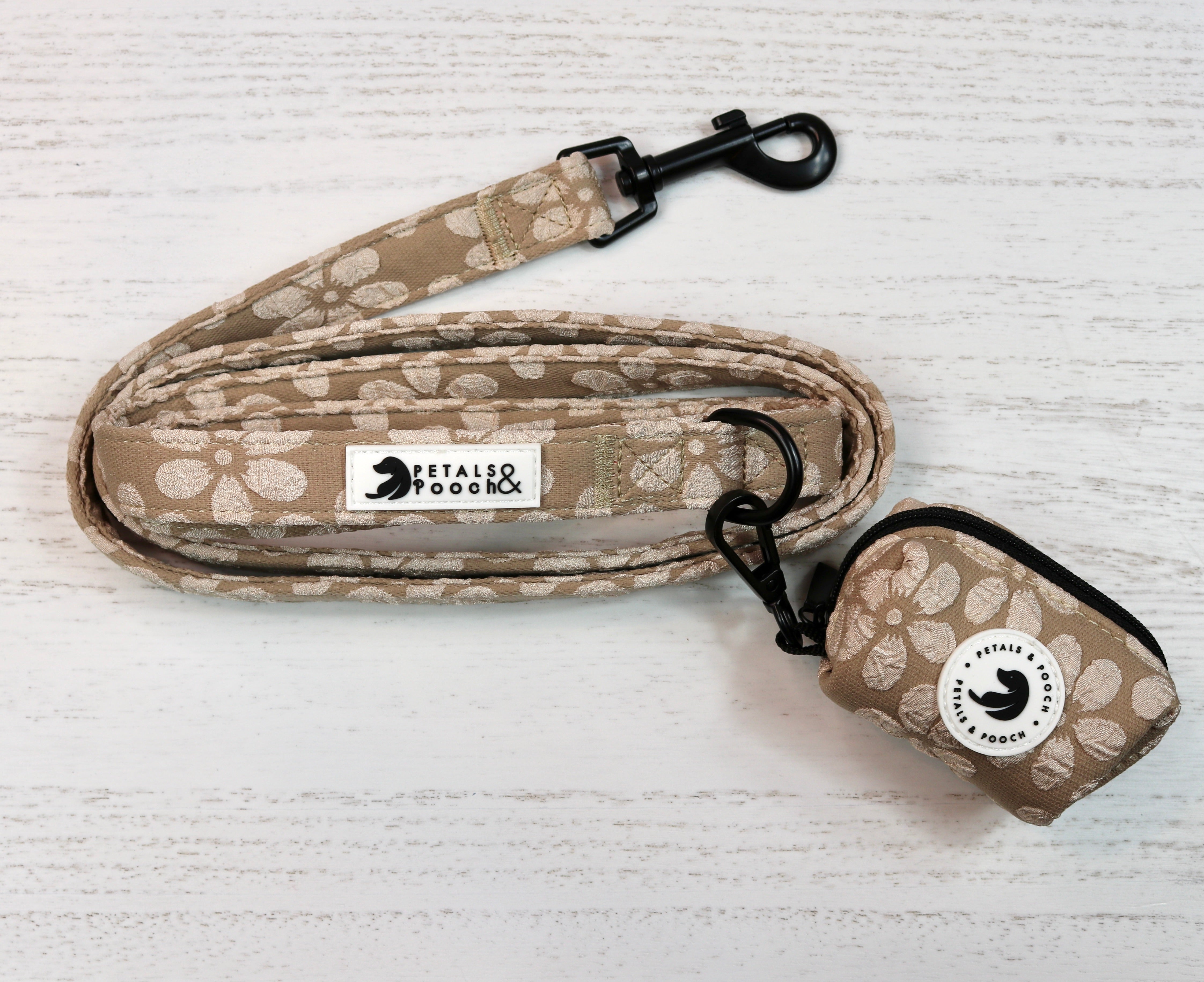 Café au Lait Bouquet Leash