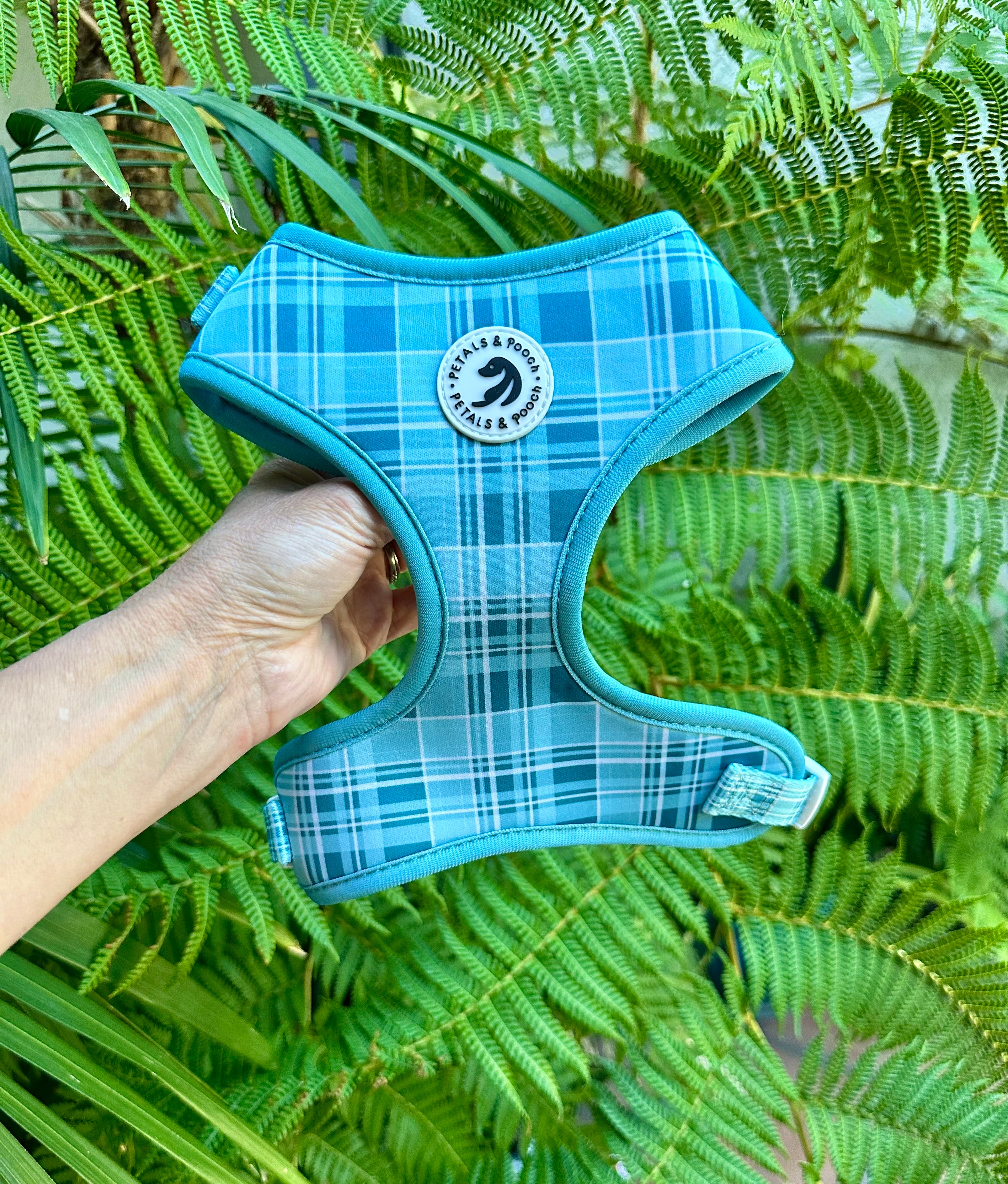 Coastal Plaid Adjustable Harness