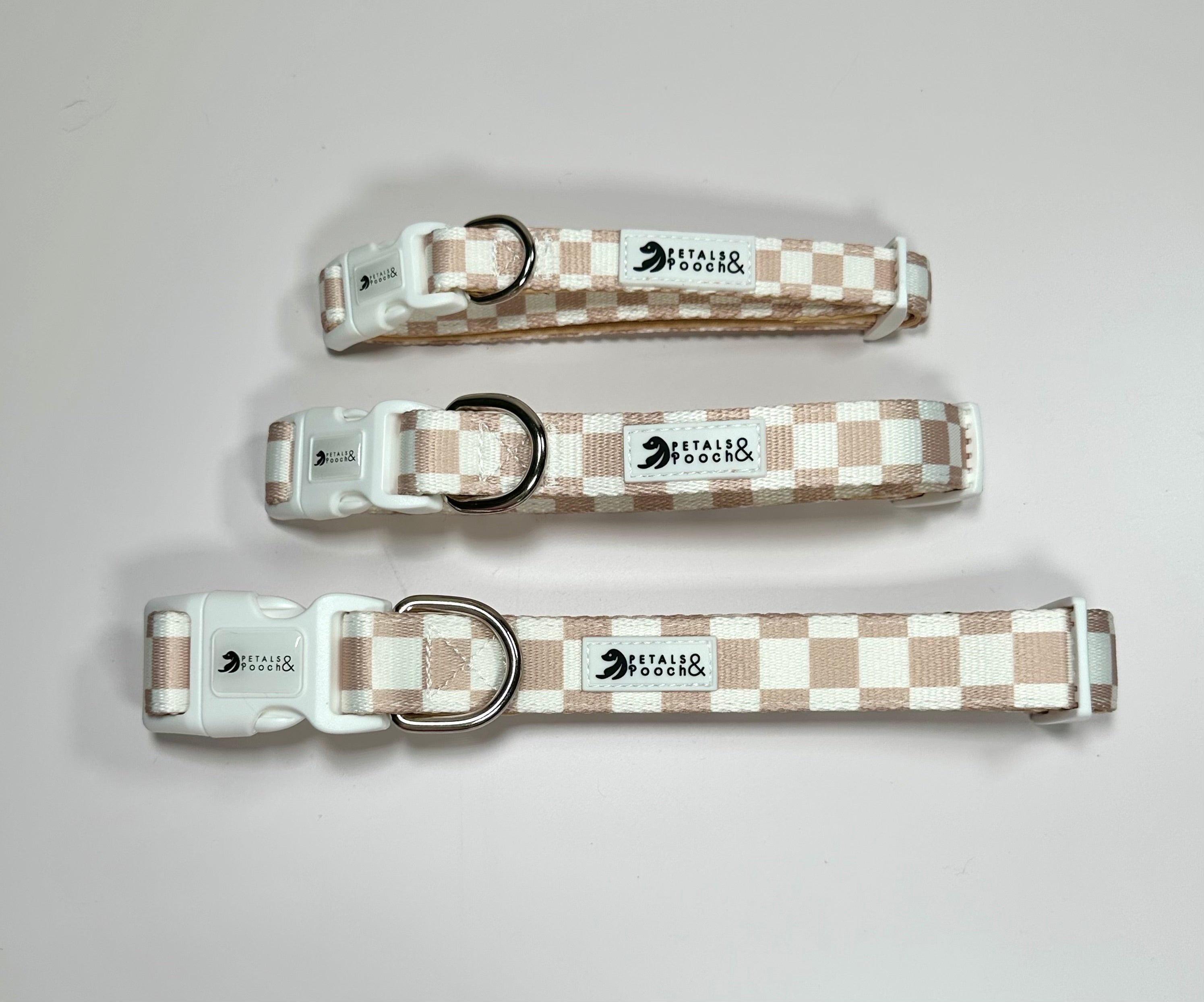 Check Me Out Collar