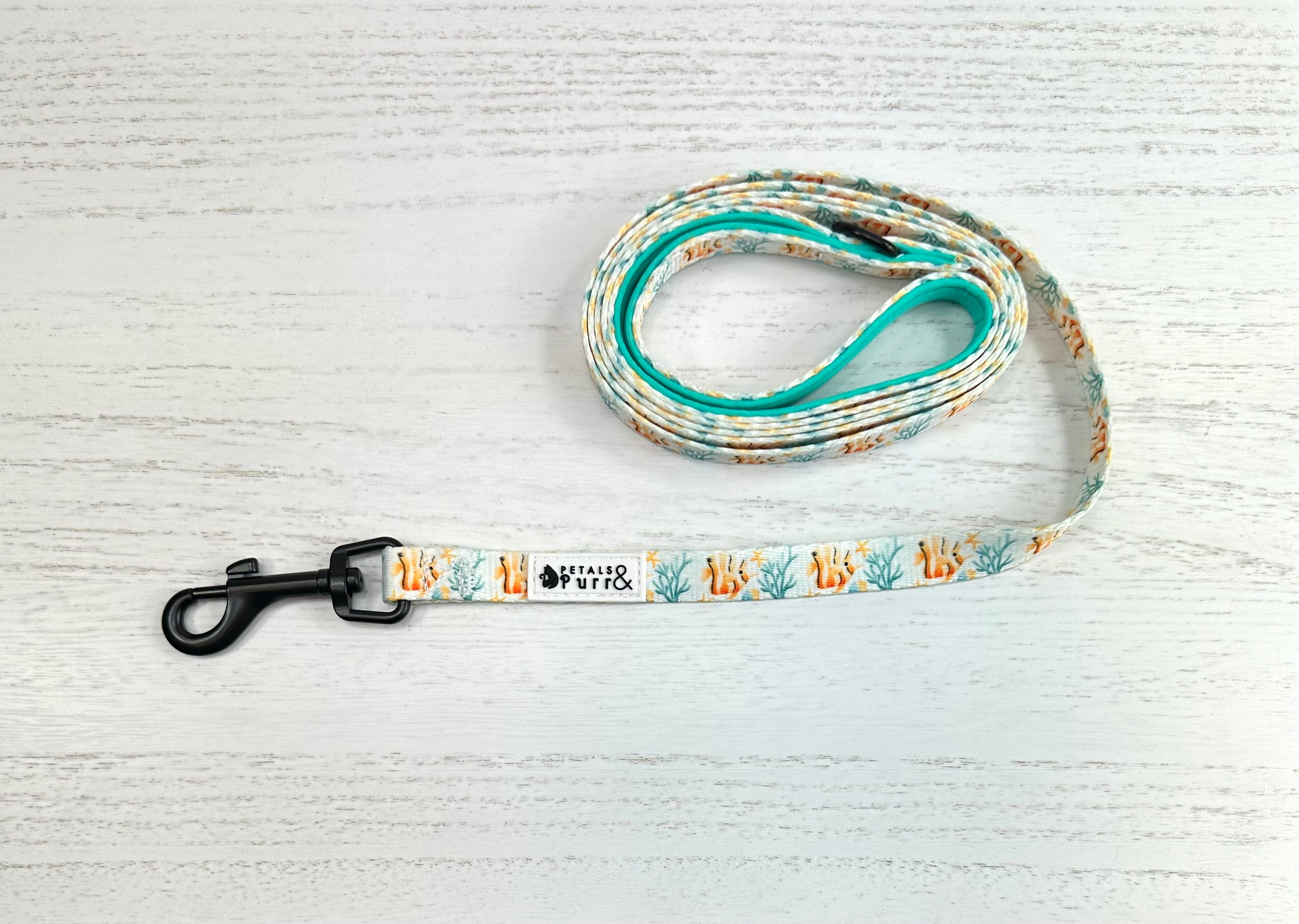 Somethin' Fishy Cat Leash