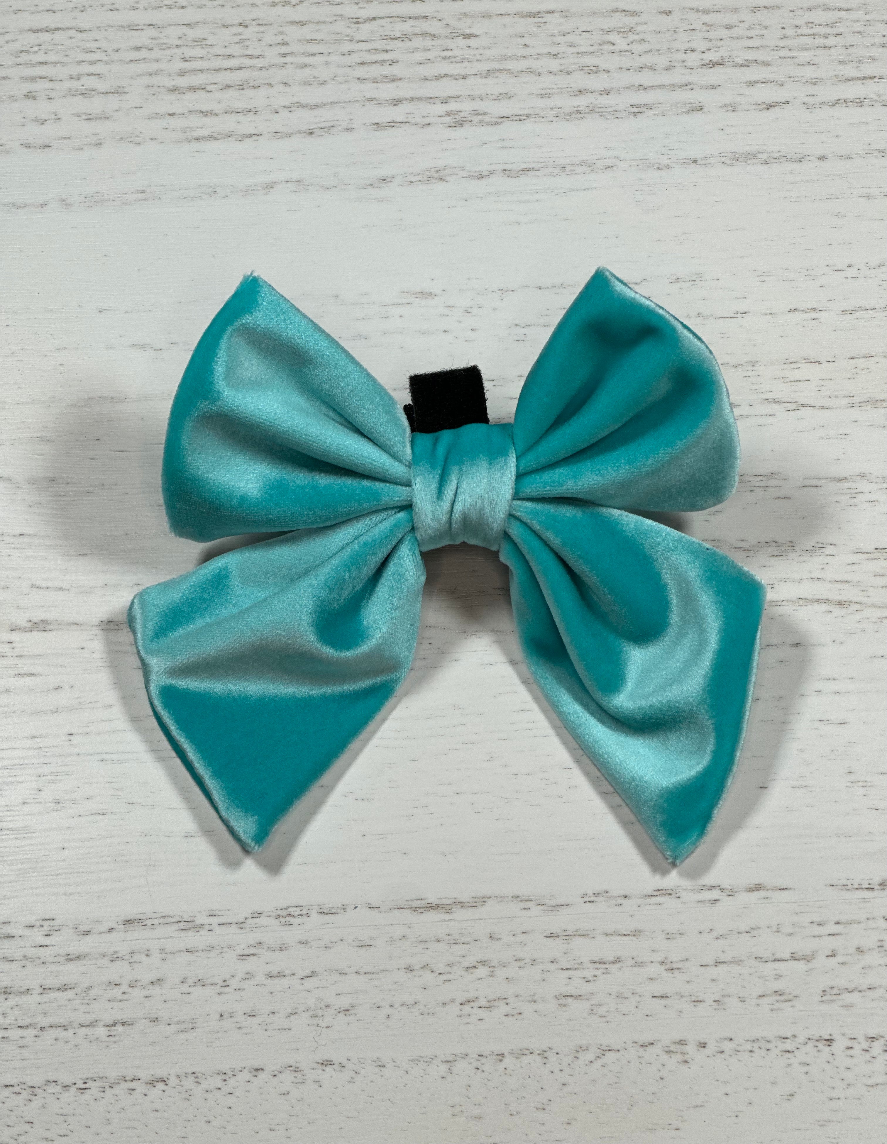 Velvet Sailor Bows